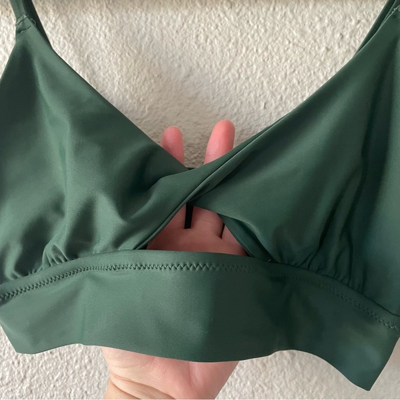 Aerie Twist Longline Scoop Bikini Top Women’s M Green Keyhole Swimwear - Picture 2 of 11